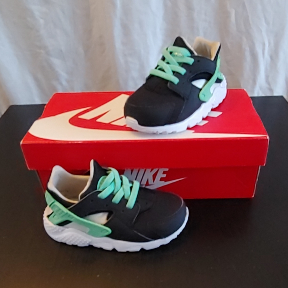 Baby sneakers